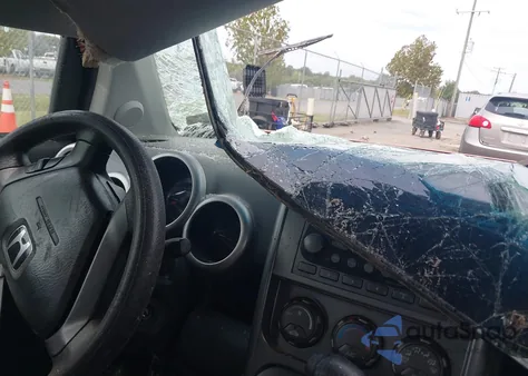 2004 Honda Element Ex z USA, uszkodzony, nr VIN 5J6YH28564L018315